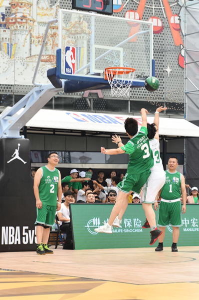 从比赛中的 从比赛中的