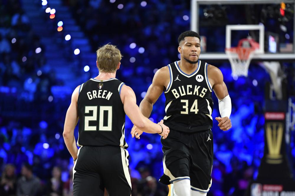 同时为球队 同时为球队