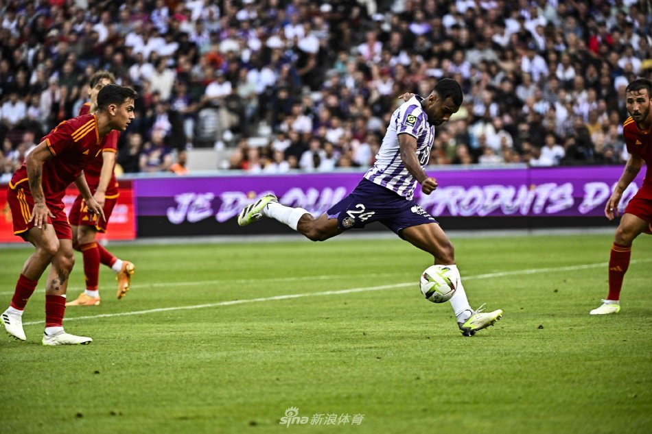 两支参赛队 两支参赛队